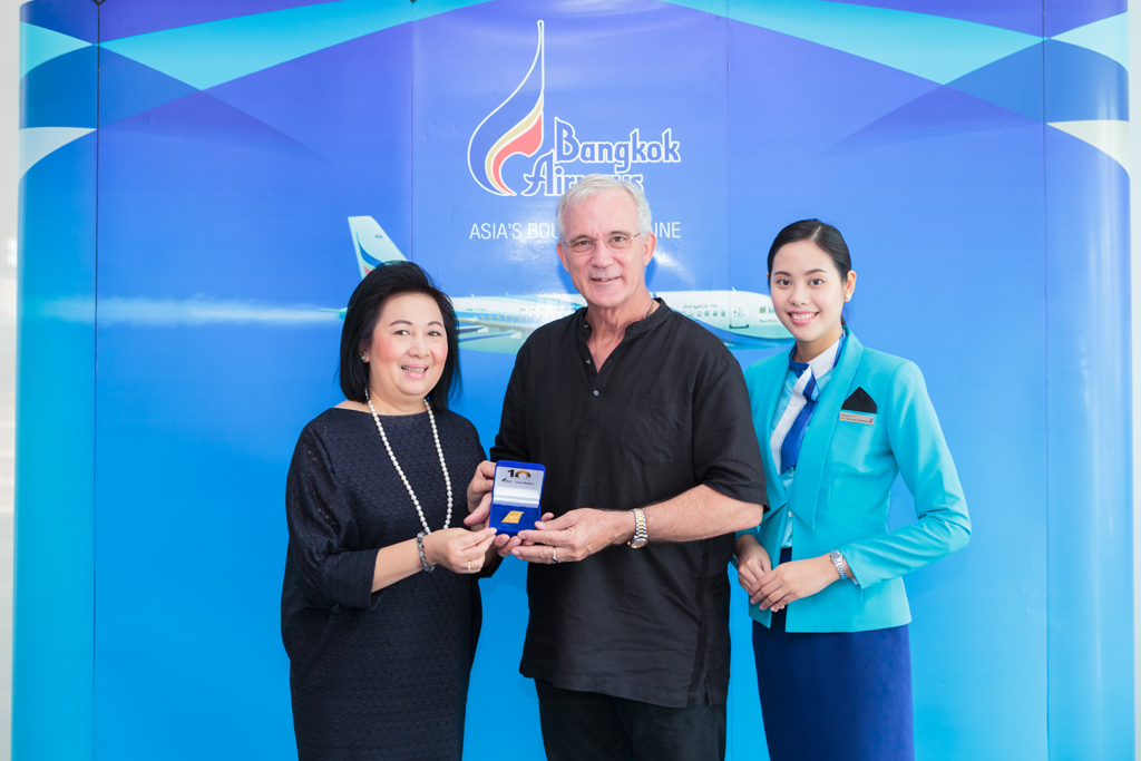 Mr. John Collin Stewart สมาชิกฟลายเออร์โบนัสระดับพรีเมียร์